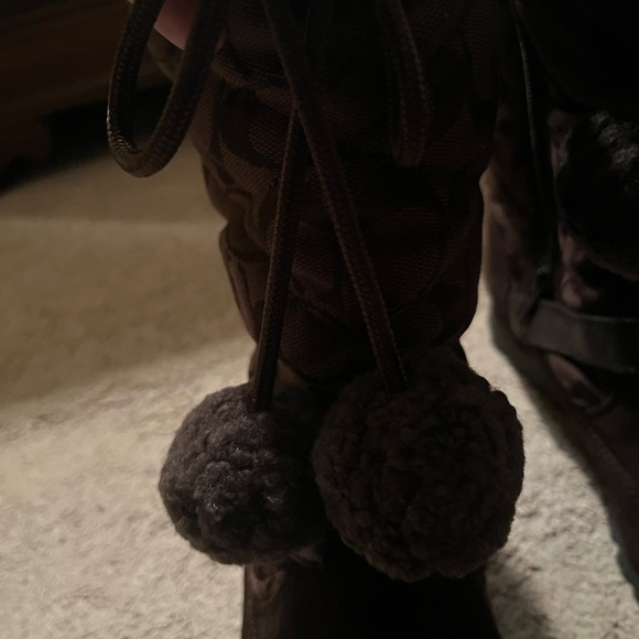 Coach Juniper Suede Boot Style A7311 brown. Size 7. - Picture 3 of 11